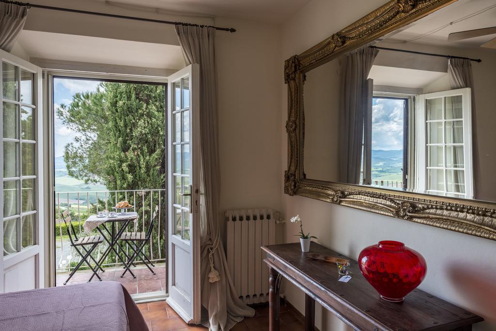 Hotel Il Cavallino Blu Volterra Exterior photo